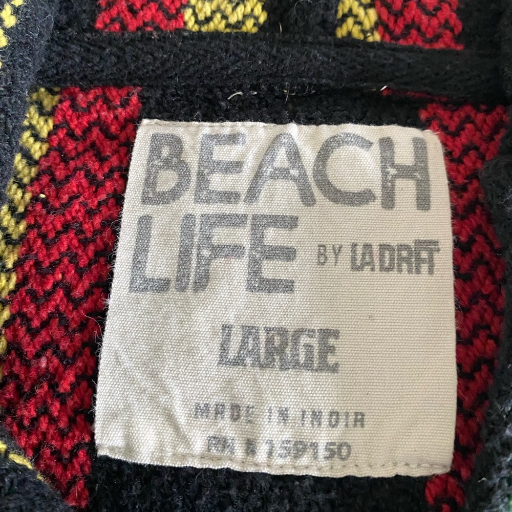 Beach Life by Ladrft Women's Rasta
Poncho Hoodie. Size: Large - Picture 10 of 12